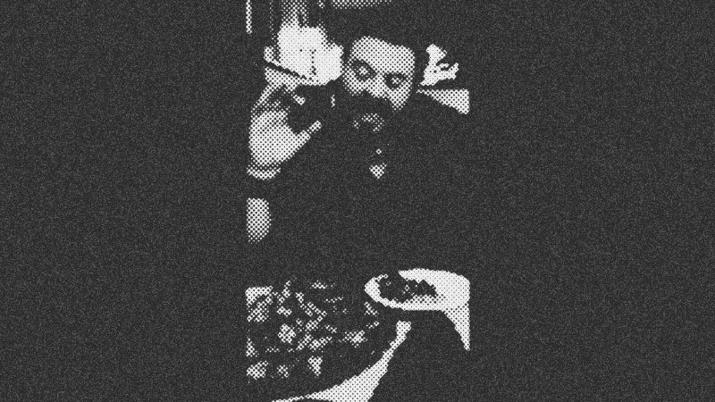 Modern Apizza Italian Bomb defies heavy topping physics in New Haven